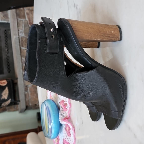 Vince Vero Cu010 black leather sandals size 7.5 (Eur 37.5) - Picture 7 of 11